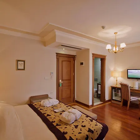 Glk Premier The & Hotel 3*