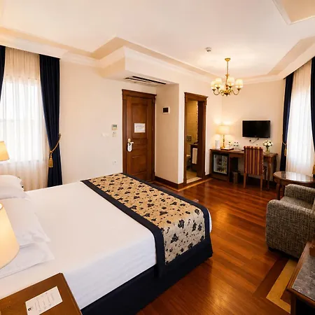 Glk Premier The & Hotel 3*