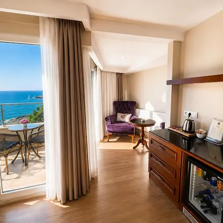 Glk Premier The & Hotel 3*