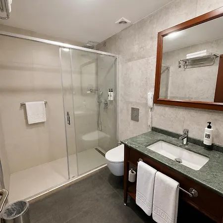Отель Glk Premier The & 3*